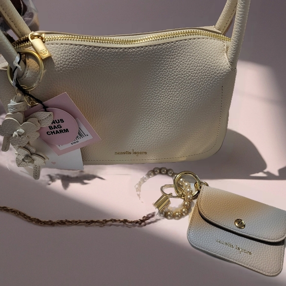 Nanette Lepore Cream Leather Shoulder Bag. NWT . - Picture 4 of 4